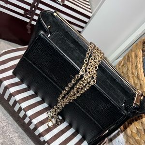 Henri Bendel crossbody in excellent condition.